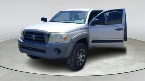 Used 2005 Toyota Tacoma PreRunner image 10