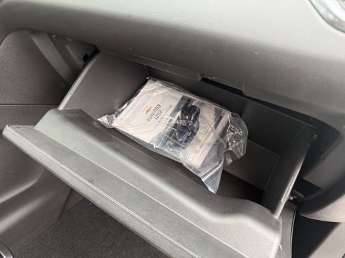 Used 2021 Chevrolet Equinox LT image 32