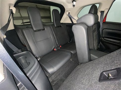 Used 2020 Mitsubishi Outlander SE image 23