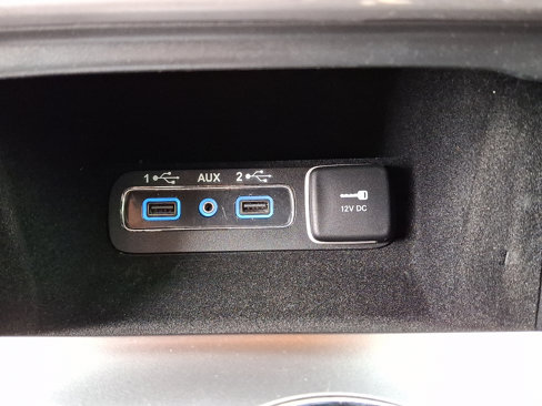 Used 2019 Jeep Grand Cherokee Laredo image 28