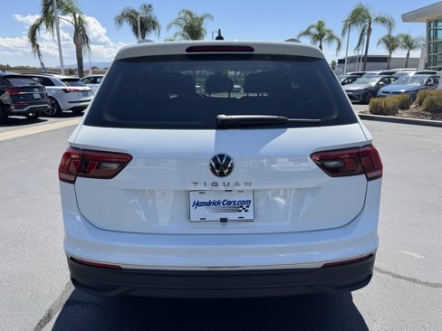 Certified 2024 Volkswagen Tiguan S image 9