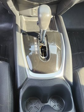 Used 2015 Nissan Rogue SV image 18