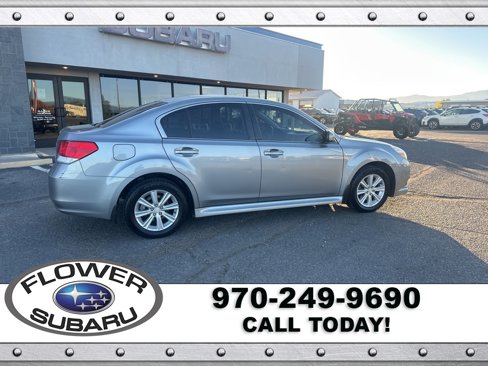 Used 2011 Subaru Legacy 2.5i Premium w/ All-Weather Pkg image 8
