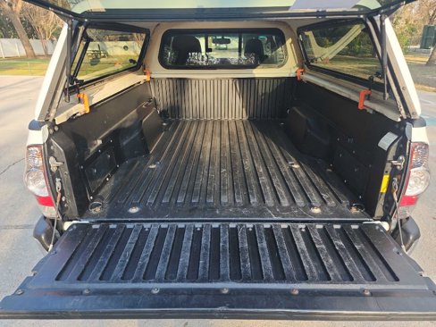Used 2013 Toyota Tacoma 4x4 Access Cab w/ SR5 Pkg image 7