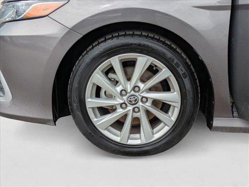 Used 2024 Toyota Camry LE image 29