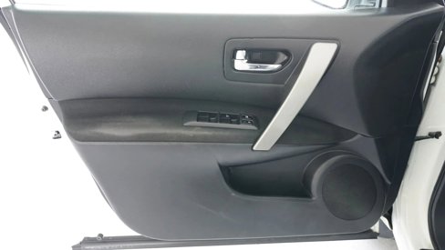 Used 2013 Nissan Rogue SV image 17