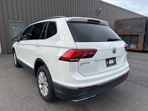 Used 2018 Volkswagen Tiguan SE image 5