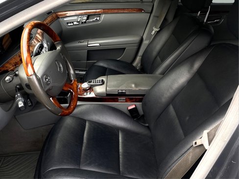 Used 2008 Mercedes-Benz S 550 4MATIC image 9