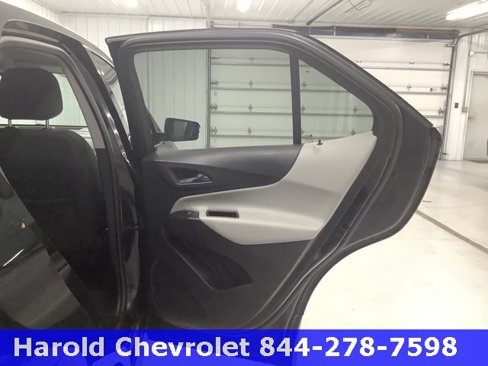 Used 2018 Chevrolet Equinox LT image 8
