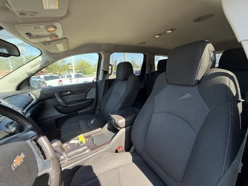 Used 2016 Chevrolet Traverse LT image 14
