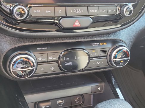 Used 2023 Kia Soul S image 22