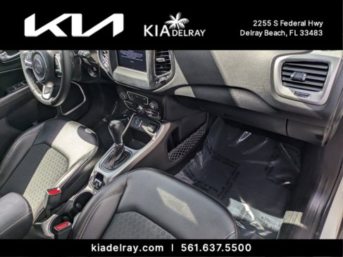 Used 2018 Jeep Compass Latitude w/ Popular Equipment Group image 31
