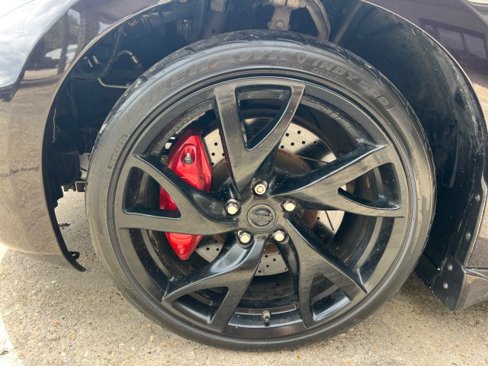 Used 2014 Nissan 370Z Touring w/ Sport Package image 16