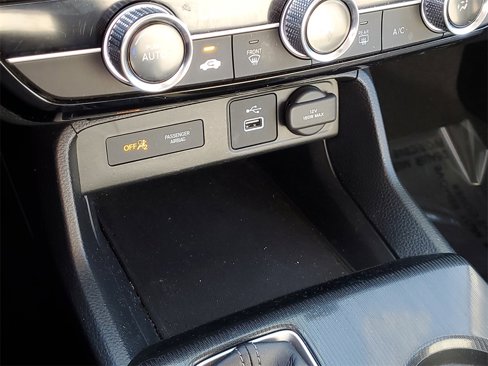 Certified 2023 Honda Civic LX image 27