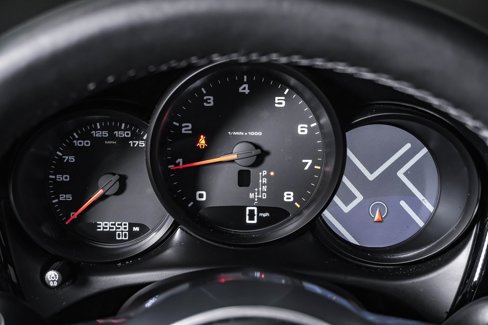Certified 2021 Porsche Macan image 19