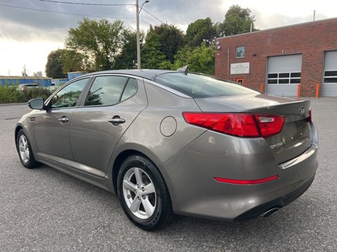 Used 2015 Kia Optima LX image 3