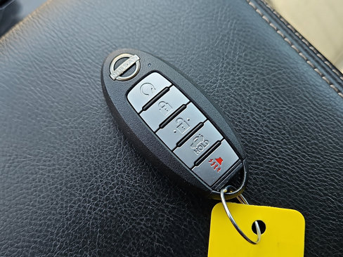 Used 2023 Nissan Maxima SV w/ Floor Mat Group image 16