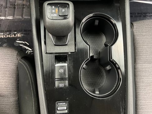 Used 2023 Nissan Rogue SV image 44