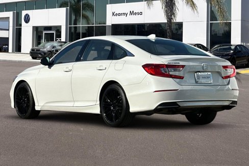 Used 2018 Honda Accord LX image 6