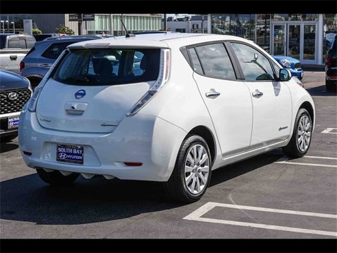 Used 2016 Nissan Leaf S w/ Charger Package image 6