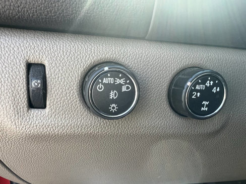 Used 2016 GMC Canyon SLT w/ Driver Alert Package image 10
