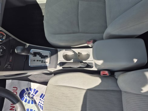 Used 2010 Toyota Corolla LE image 17