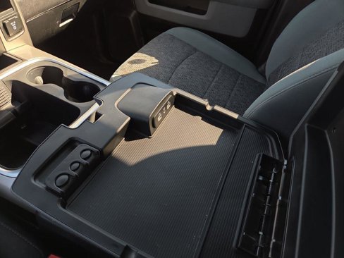 Used 2018 RAM 1500 Classic SLT image 39
