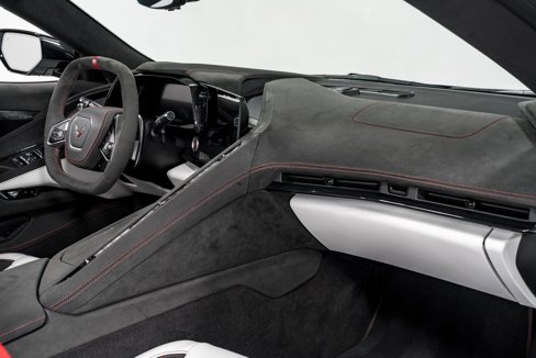 Used 2023 Chevrolet Corvette Stingray Premium Conv w/ Z51 Performance Package image 31