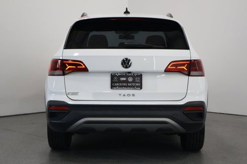 Used 2022 Volkswagen Taos S w/ IQ Drive S Package image 11