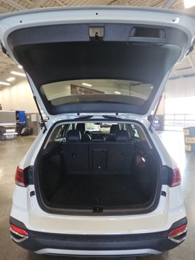 Used 2023 Volkswagen Taos SE w/ Panoramic Sunroof Package image 33