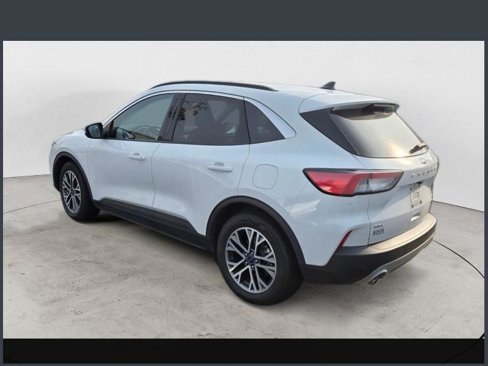 Used 2020 Ford Escape SEL image 3