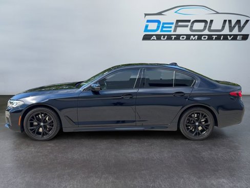 Used 2023 BMW 540i xDrive w/ M Sport Package image 6