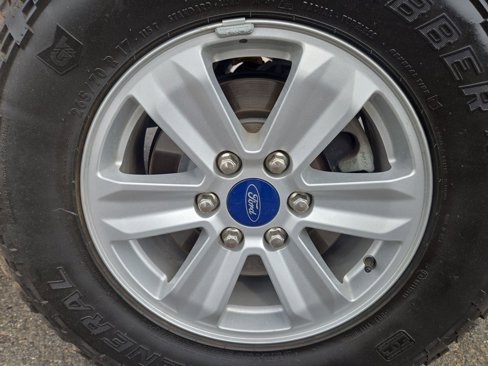 Used 2019 Ford F150 XLT image 13