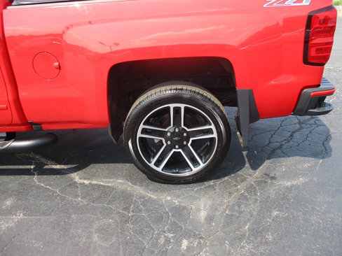Used 2017 Chevrolet Silverado 1500 LT image 15