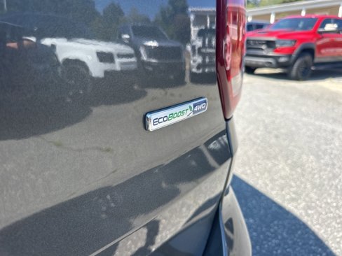 Used 2017 Ford Explorer Limited image 34