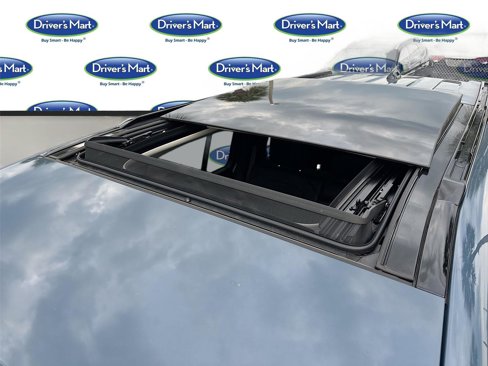 Used 2022 Land Rover Defender 110 SE image 24
