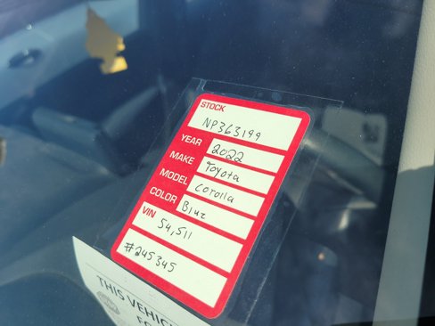 Used 2022 Toyota Corolla LE image 10