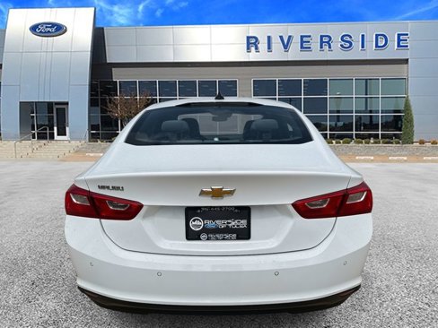 Used 2020 Chevrolet Malibu LS w/ Driver Confidence Package II image 5