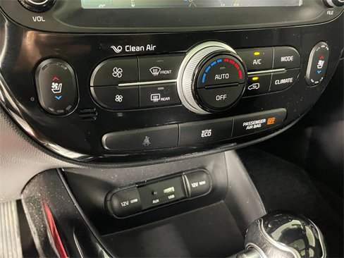 Used 2015 Kia Soul ! w/ Sun & Sound Package image 11