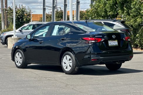 Certified 2022 Nissan Versa S image 6
