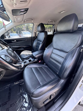 Used 2018 Kia Sorento EX image 12