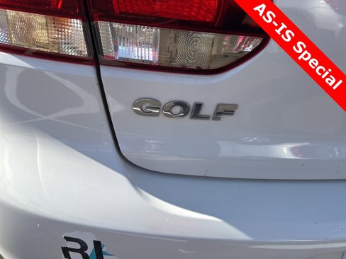 Used 2010 Volkswagen Golf 2-Door image 10