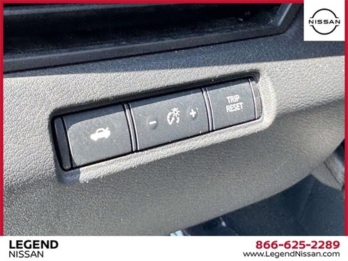 Certified 2023 Nissan Altima 2.5 SR image 17