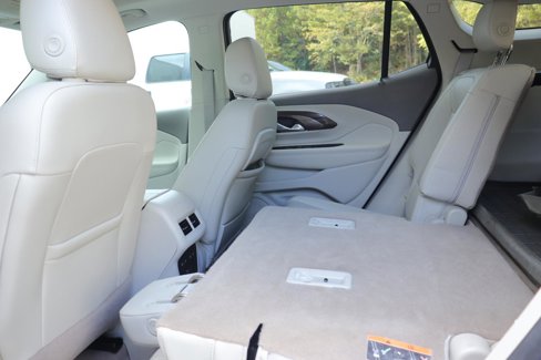 Used 2019 GMC Terrain Denali w/ Advanced Safety Package image 15