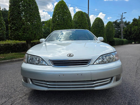 Used 2001 Lexus ES 330 image 8