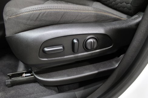 Used 2021 Chevrolet Equinox LT image 4
