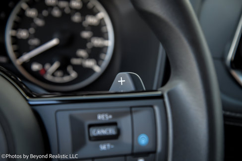 Used 2023 Nissan Rogue SV image 36