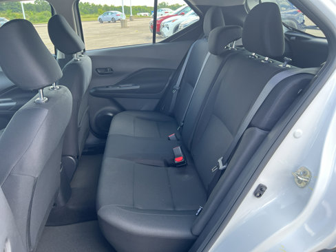 New 2025 Nissan Kicks Play S image 10