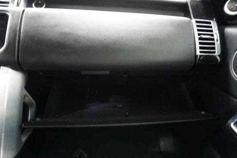 Used 2016 Land Rover Range Rover HSE image 17