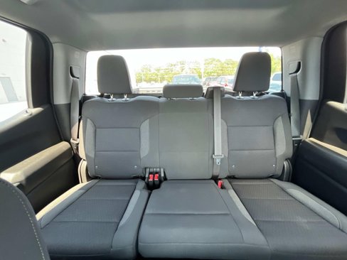 Used 2022 Chevrolet Silverado 1500 Custom image 24
